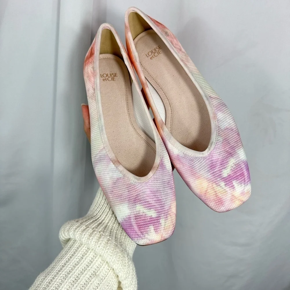 NWOT Louise Et Cie tye dye square toe flats size 6